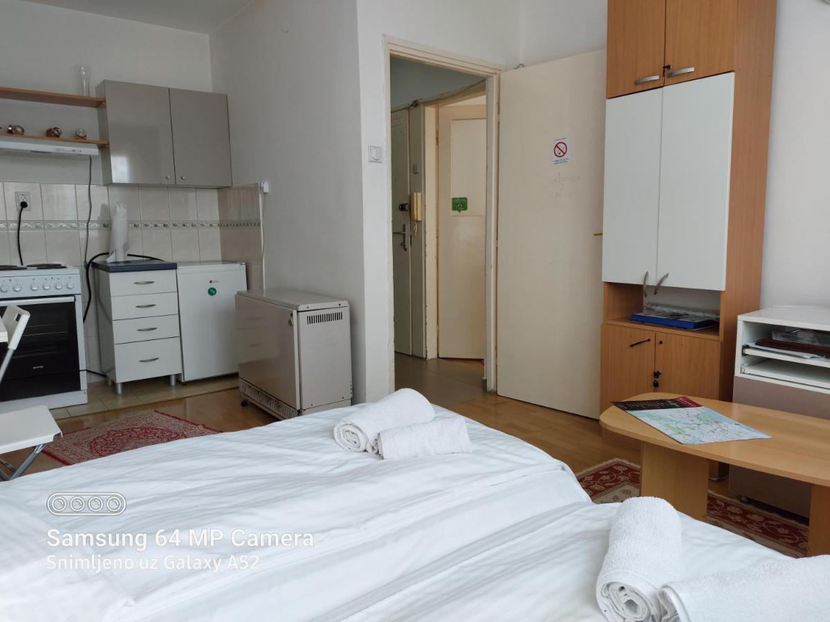 Apartment Daca Stan Beograd Eksteriør billede